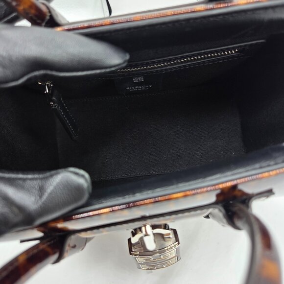 Women's Animal Print Patent Leather Mini Antigona Lock Bag - Picture 13 of 15